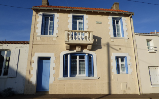 MAISON DE FAMILLE POUR 8 PERSONNES A 150M DE LA GRANDE PLAGE