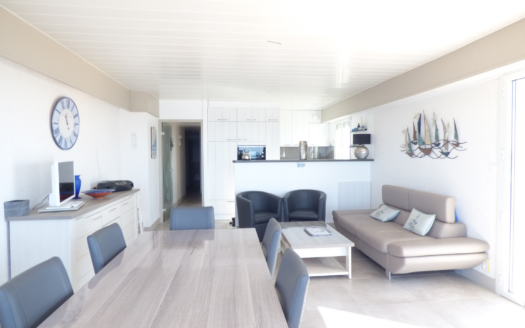 Splendide appartement T4 face mer