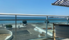 FACE A L’OCÉAN, APPARTEMENT POUR 6 PERSONNES DANS UNE RÉSIDENCE AVEC PISCINE / WIFI
