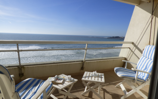 SPLENDIDE APPARTEMENT SAINT GILLES CROIX DE VIE GRANDE PLAGE