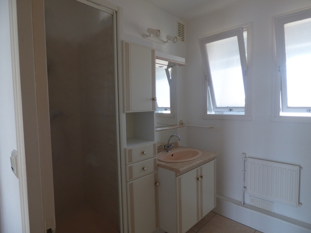 Appartement T2 avec VUE SUR LE PORT à louer sur Saint Gilles Croix de Vie