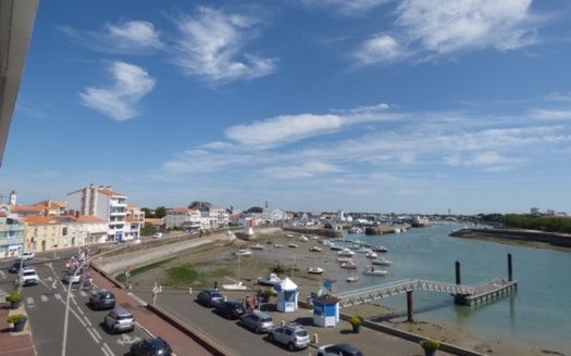 Appartement T2 avec VUE SUR LE PORT à louer sur Saint Gilles Croix de Vie