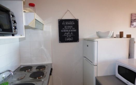 Studio cabine MEUBLE face à l’océan à louer sur Saint Gilles Croix de Vie