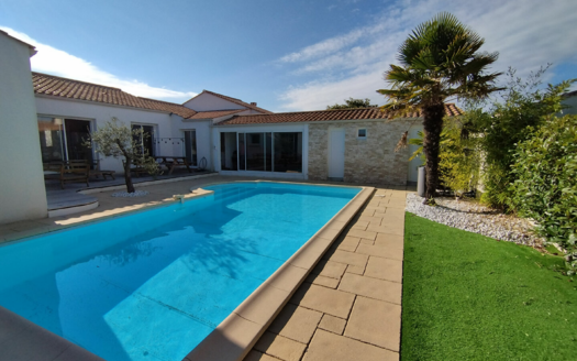 Maison LA PIRONNIERE