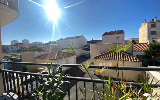 APPARTEMENT T3 AVEC GARAGE -  ARAGO