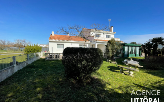 Maison Saint Jean De Monts 7 pièce(s) 223 m2