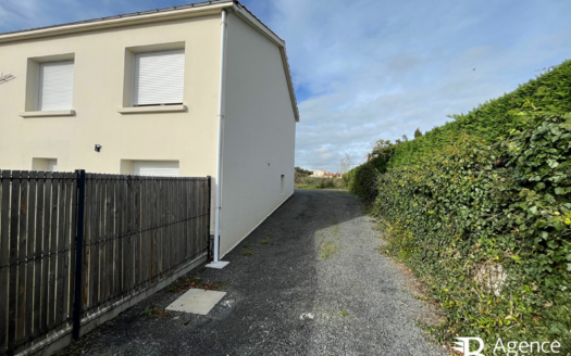 Terrain Le Fenouiller 1077 m2