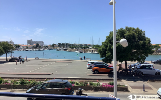 Appartement T3 face au port à louer sur SAINT GILLES CROIX DE VIE