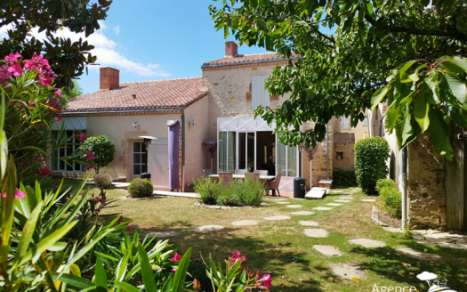 Maison CENTRE Talmont Saint Hilaire