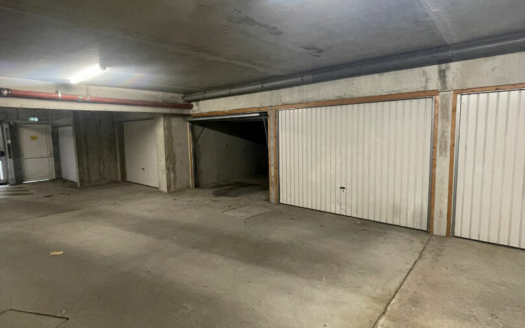 Garage à louer sur SAINT GILLES CROIX DE VIE