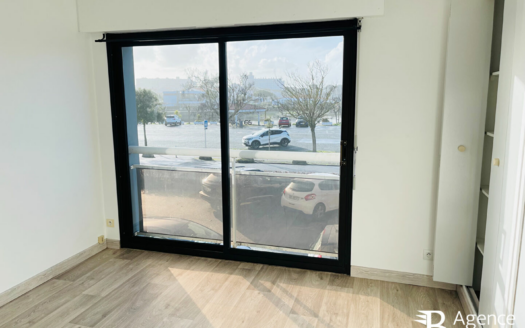 Appartement T2 face au port à louer sur ST GILLES CROIX DE VIE