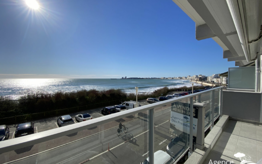 Appartement FACE MER