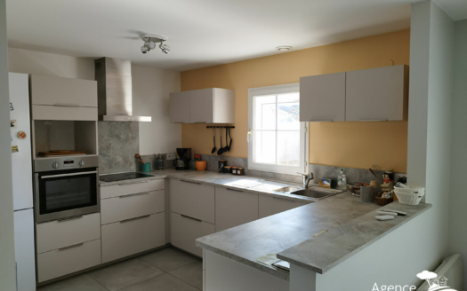 Maison – PROCHE YLIUM