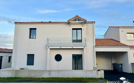 Maison LA CHAUME 127 m²