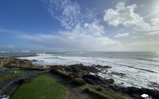 Appartement FACE MER