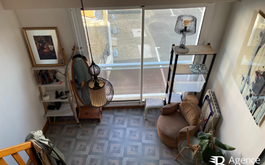 Studio mezzanine à louer sur SAINT GILLES CROIX DE VIE