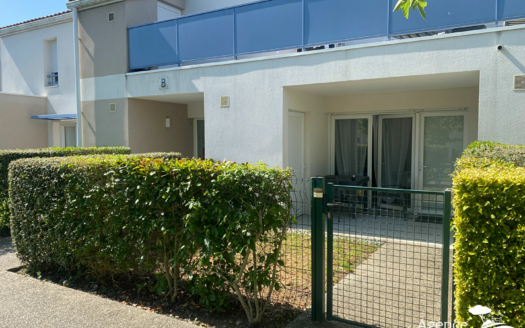 Appartement T1bis RDC terrasse jardin Parking