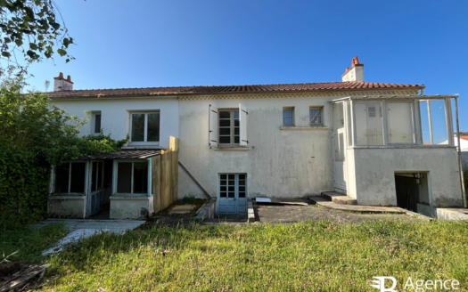 Ensemble immobilier - St Gilles Croix de VIe