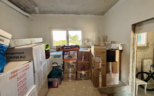 Garage avec dépendance – QUARTIER DES PRESIDENTS