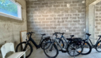 Garage avec dépendance – QUARTIER DES PRESIDENTS