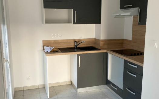 Appartement récent T3