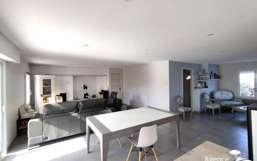 Maison - PROCHE YLIUM