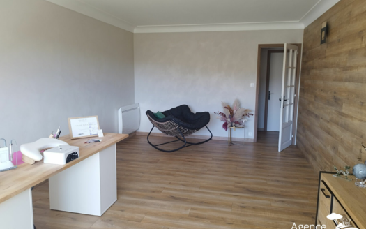 Appartement PROCHE PORTS