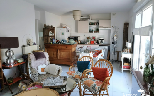 APPARTEMENT – BOURG CHATEAU